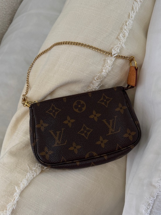 Louis Vuitton Handbags - Louis Vuitton Mini Pochette in Brown Monogram with Gold Chain